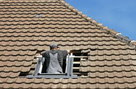 Pose de velux - Saint-Privat